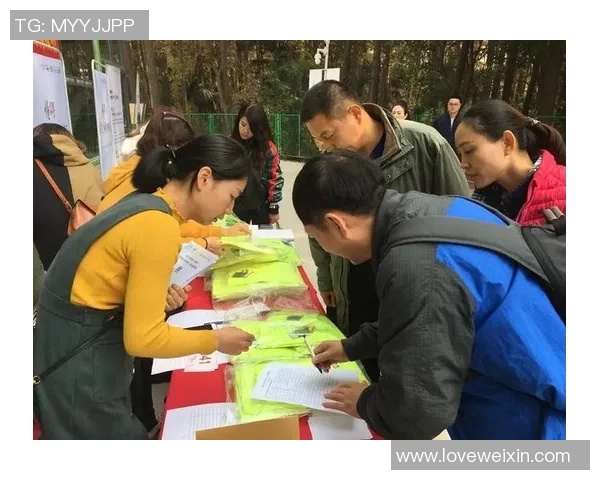 上海羽毛球队的管理模式与发展策略深度解析 上海羽毛球队的管理模式与发展策略深度解析